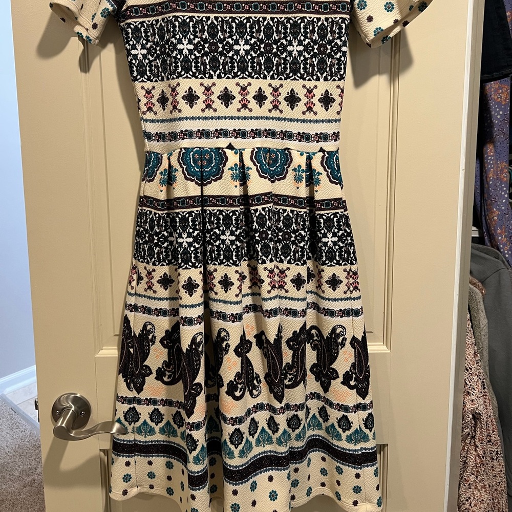LuLaRoe Amelia dress